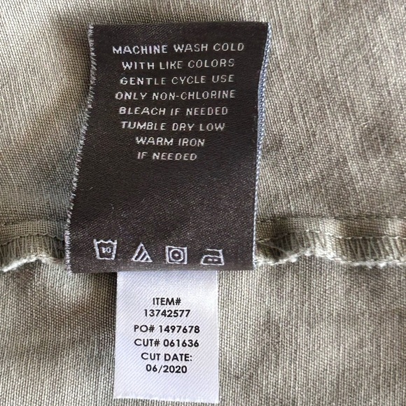 Torrid Twill Lace-Up Back Anorak Utility Jacket Women's 2 / 2X in Green Gray - Picture 8 of 10